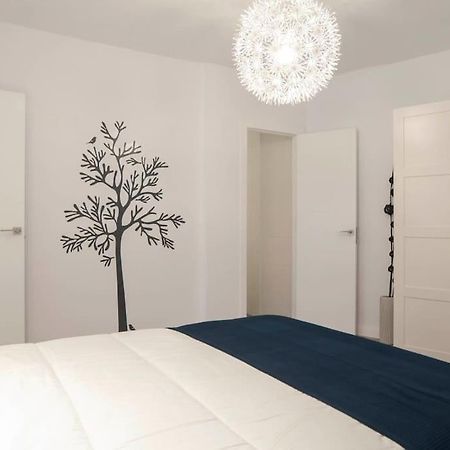 Moderno Apartamento En Plaza Merced Málaga Dış mekan fotoğraf
