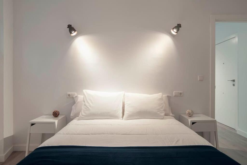 Moderno Apartamento En Plaza Merced Málaga Dış mekan fotoğraf